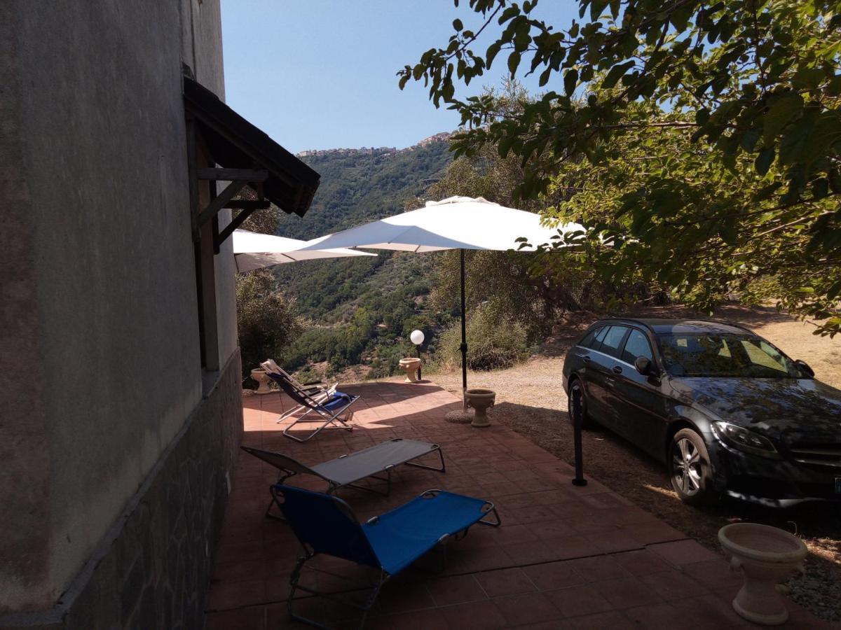 L'Antica Quercia B&B Castell'Umberto エクステリア 写真