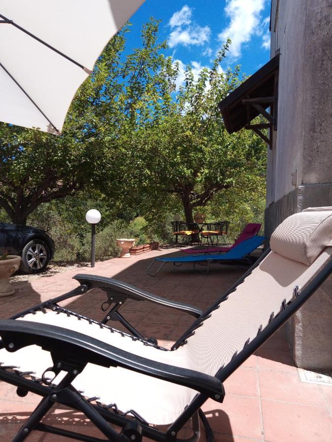 L'Antica Quercia B&B Castell'Umberto エクステリア 写真